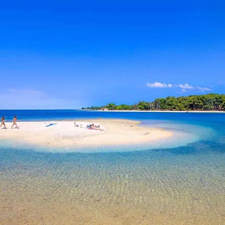6 Apartment Pula
