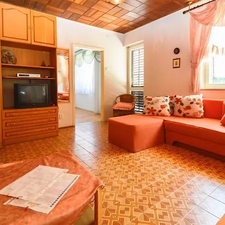 Apartment 6 Pula